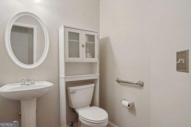 128 Moss Pointe Drive, Mcdonough, GA 30253