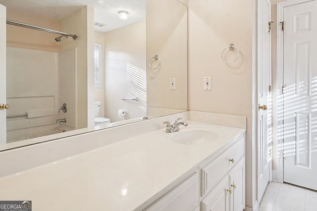 128 Moss Pointe Drive, Mcdonough, GA 30253