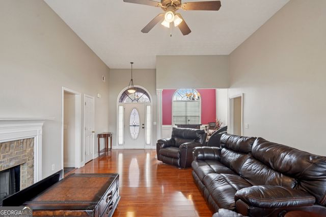 128 Moss Pointe Drive, Mcdonough, GA 30253