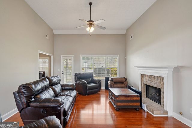 128 Moss Pointe Drive, Mcdonough, GA 30253