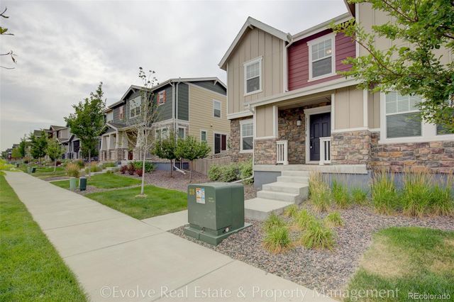 21332 E 60th Avenue, Aurora, CO 80019