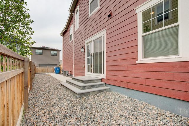 21332 E 60th Avenue, Aurora, CO 80019