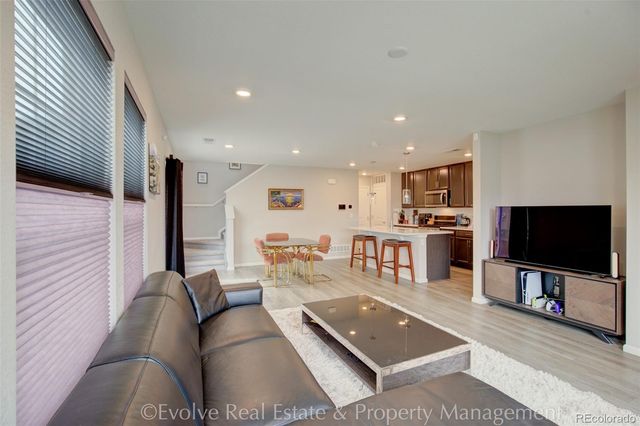 21332 E 60th Avenue, Aurora, CO 80019