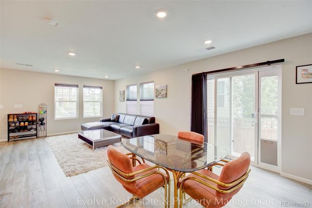 21332 E 60th Avenue, Aurora, CO 80019