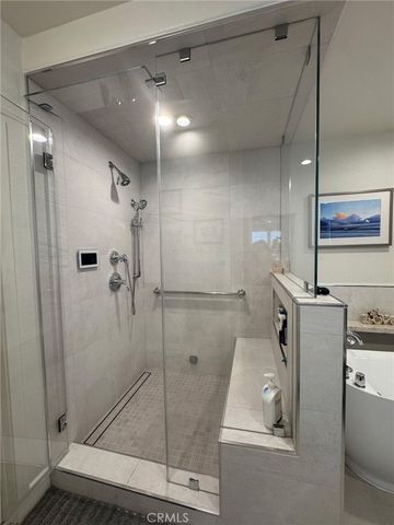 51 Seabrook Cove, Newport Beach, CA 92660