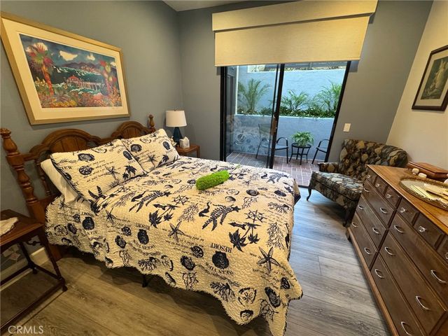 51 Seabrook Cove, Newport Beach, CA 92660