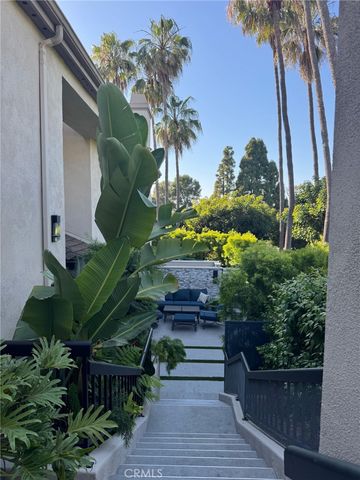 51 Seabrook Cove, Newport Beach, CA 92660