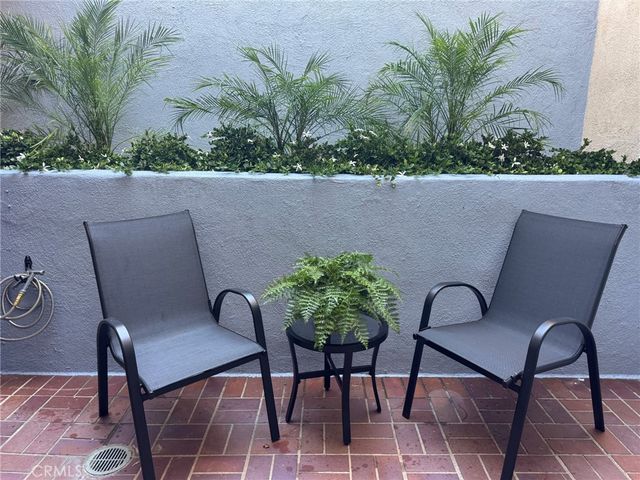 51 Seabrook Cove, Newport Beach, CA 92660