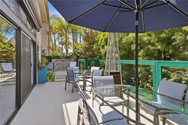 51 Seabrook Cove, Newport Beach, CA 92660