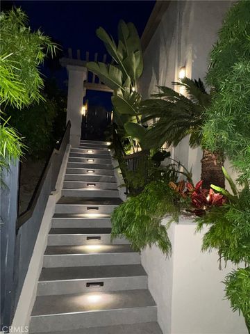 51 Seabrook Cove, Newport Beach, CA 92660