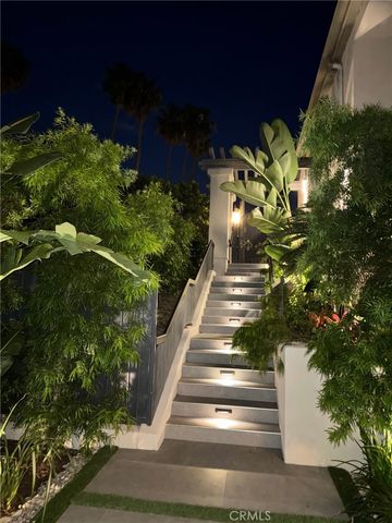 51 Seabrook Cove, Newport Beach, CA 92660