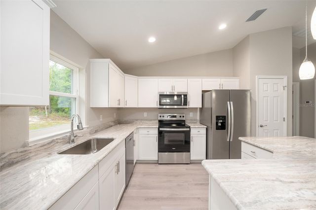 11400 N TERRA COTTA DRIVE, Citrus Springs, FL 34434