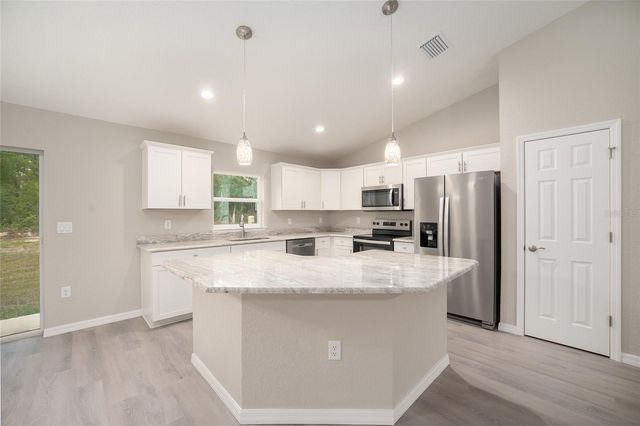 11400 N TERRA COTTA DRIVE, Citrus Springs, FL 34434