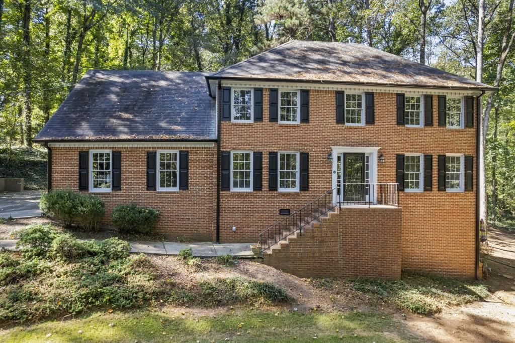 1461 Fox Forest SW Terrace, Lilburn, GA 30047