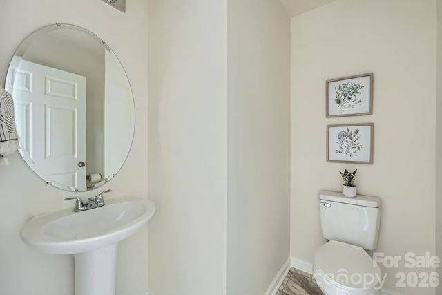 1614 Ct Brooks Circle, Charlotte, NC 28212