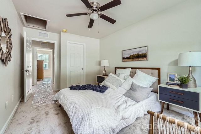 1614 Ct Brooks Circle, Charlotte, NC 28212