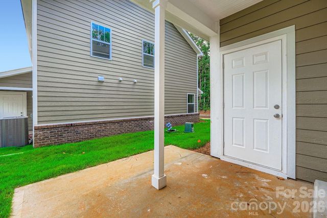 1614 Ct Brooks Circle, Charlotte, NC 28212
