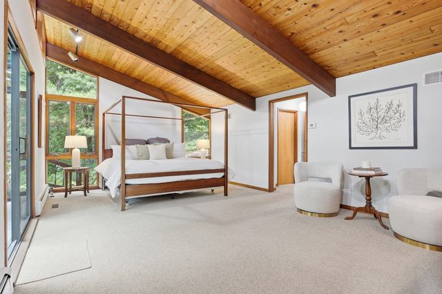 40 Brigham Woods, Concord, MA 01742