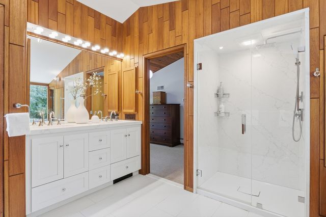 40 Brigham Woods, Concord, MA 01742