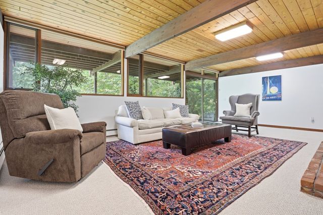 40 Brigham Woods, Concord, MA 01742
