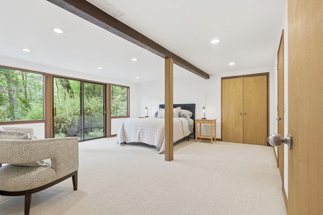 40 Brigham Woods, Concord, MA 01742