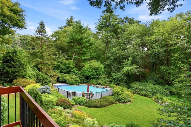 40 Brigham Woods, Concord, MA 01742