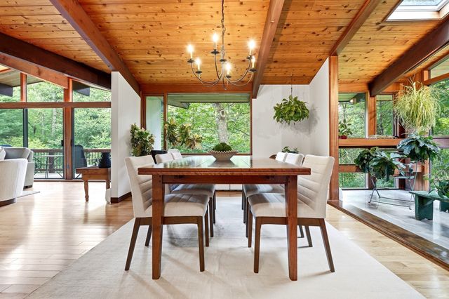 40 Brigham Woods, Concord, MA 01742