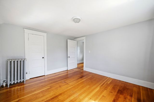 96 Catherine St, Chicopee, MA 01013
