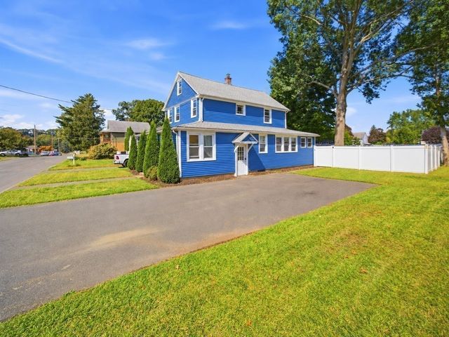 96 Catherine St, Chicopee, MA 01013