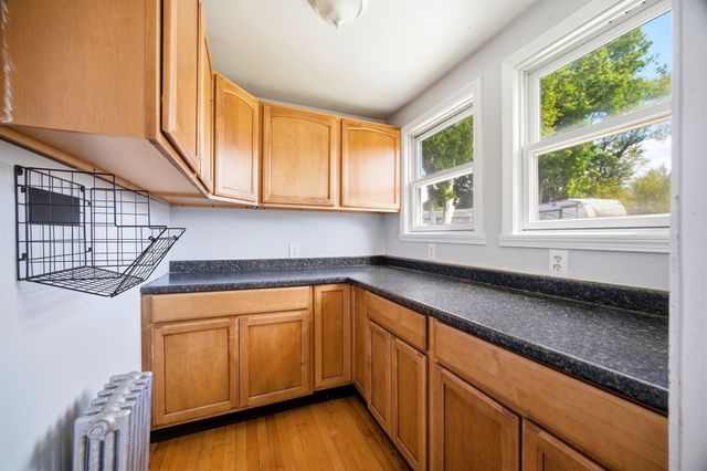 96 Catherine St, Chicopee, MA 01013