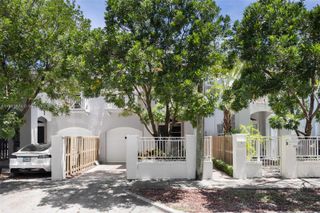 3109 Hibiscus St 3109, Coconut Grove, FL 33133