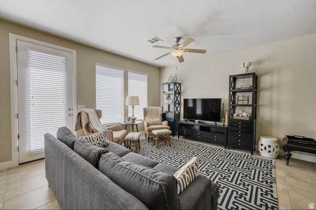 4154 E TORREY PINES DR, Washington, UT 84780