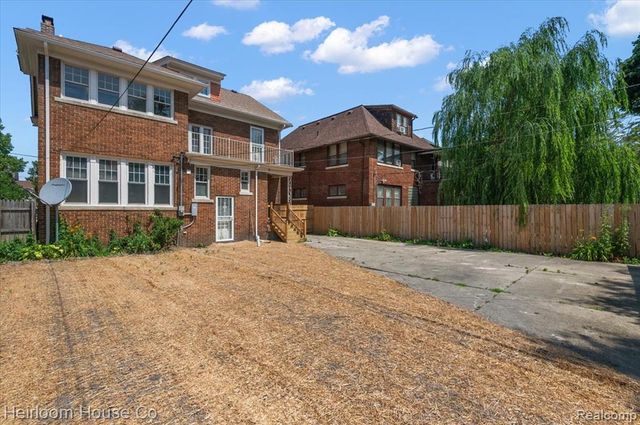1475 Atkinson Street, Detroit, MI 48206