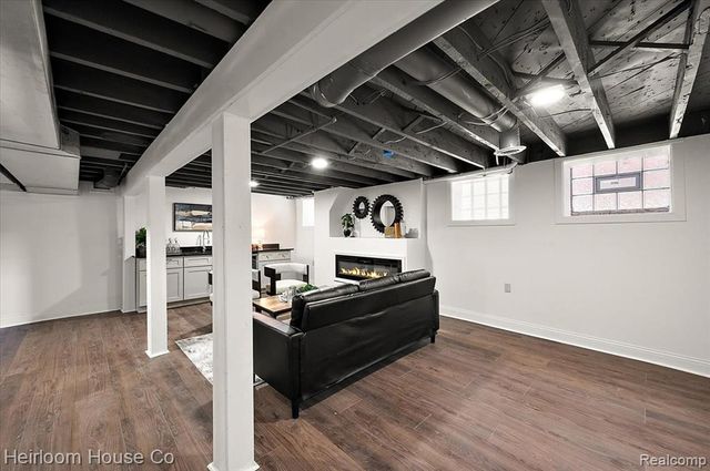 1475 Atkinson Street, Detroit, MI 48206