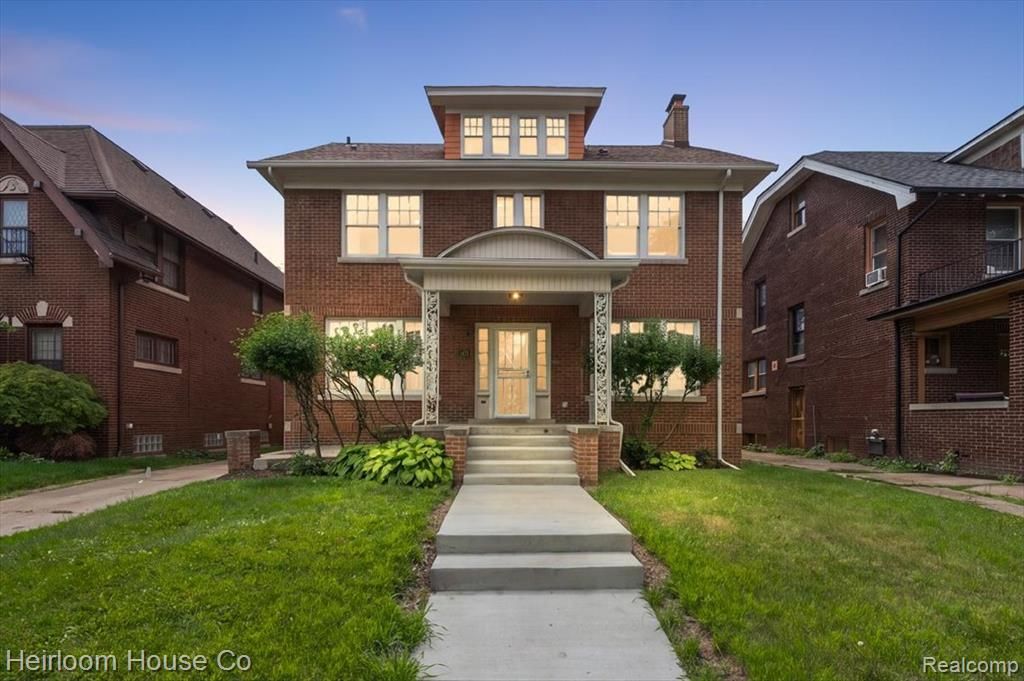 1475 Atkinson Street, Detroit, MI 48206