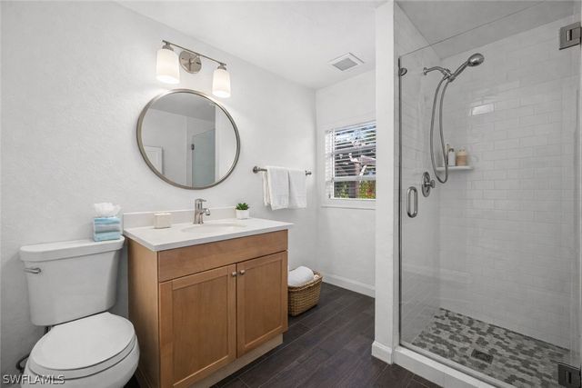 715 10TH ST N, Naples, FL 34102