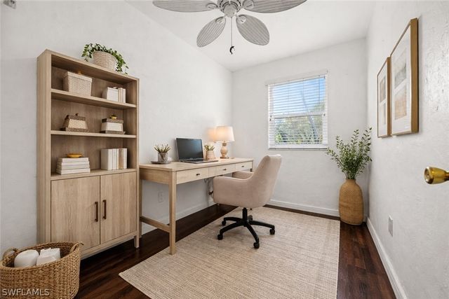 715 10TH ST N, Naples, FL 34102