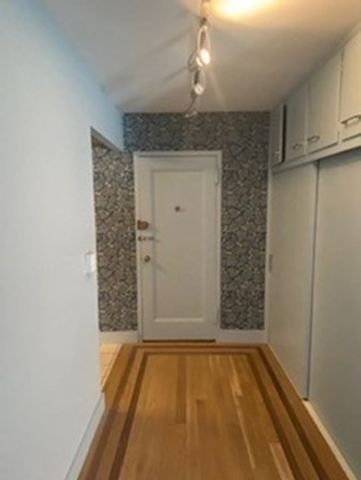 145 Pinckney 134, Boston, MA 02114