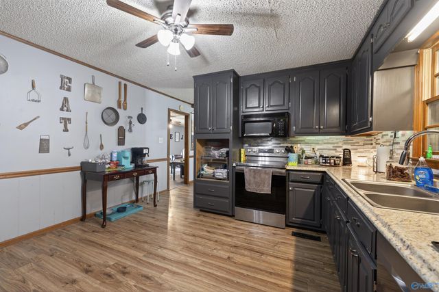 222 Dee Ann Road, Trinity, AL 35673