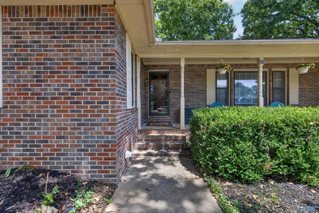 222 Dee Ann Road, Trinity, AL 35673
