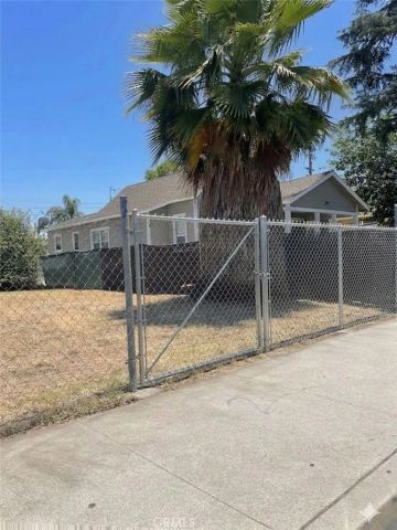 348 N Palomares, Pomona, CA 91767
