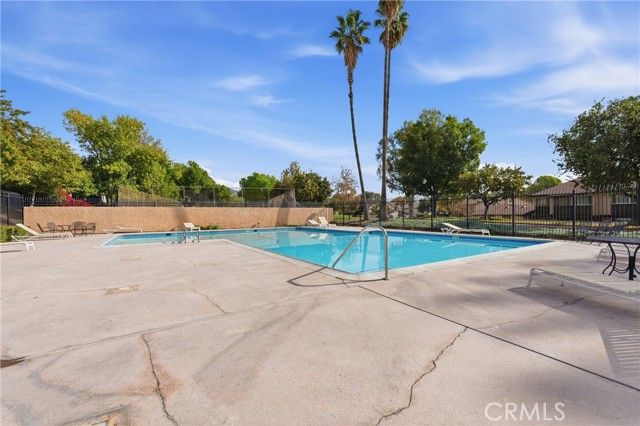 2116 Firewood Court, San Bernardino, CA 92404