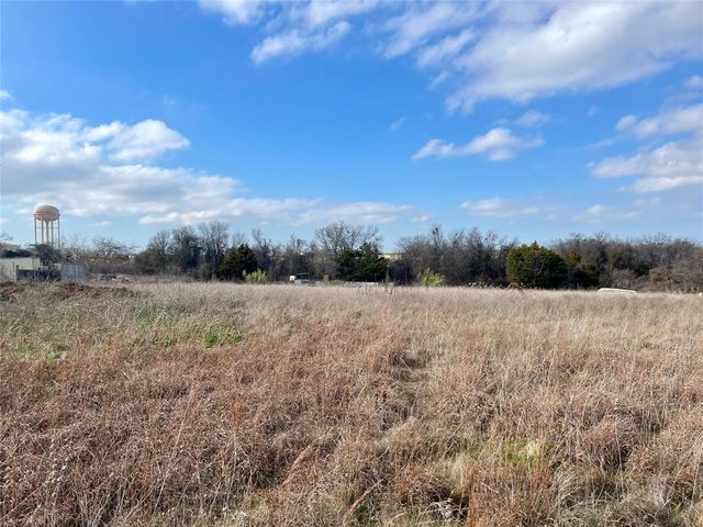 333 Spring Valley ST, Hutto, TX 78634