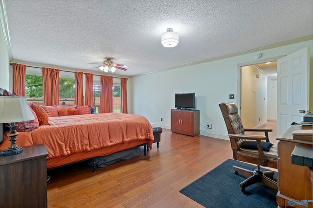 129 Jacque Jim Drive NE, Huntsville, AL 35810