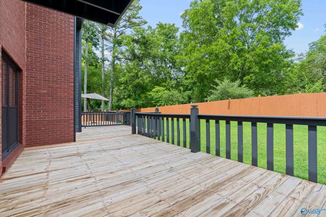 129 Jacque Jim Drive NE, Huntsville, AL 35810