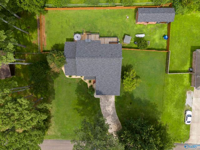 129 Jacque Jim Drive NE, Huntsville, AL 35810