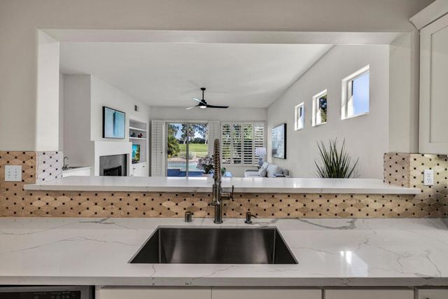 141 Kavenish Drive, Rancho Mirage, CA 92270