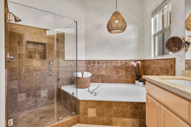 141 Kavenish Drive, Rancho Mirage, CA 92270