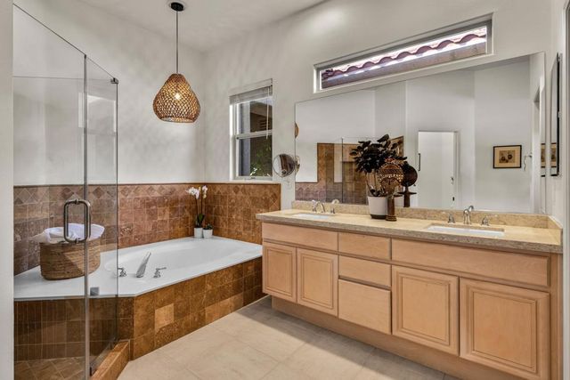 141 Kavenish Drive, Rancho Mirage, CA 92270