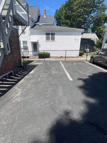 272 Main St 1, Stoneham, MA 02180
